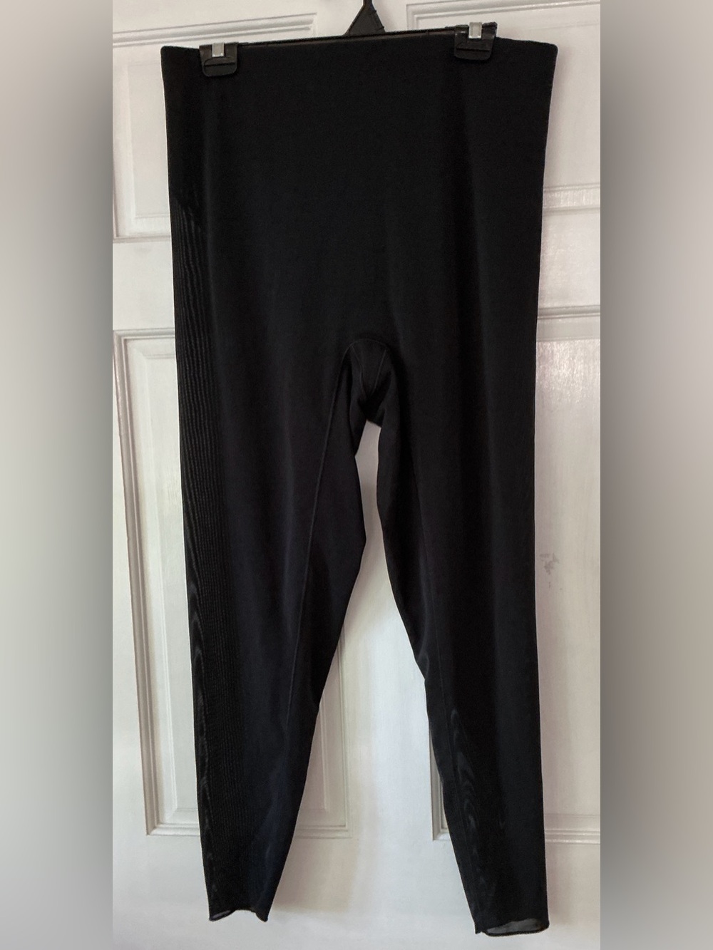 YITTY WOMENS BLACK LEGGINGS - 2 X